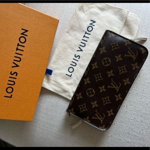Louis Vuitton Wallet Clutch RARE